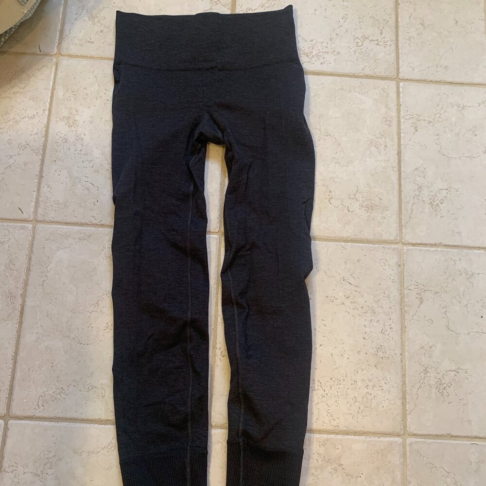 Lululemon Women's leggings black/gray'ish Size 4